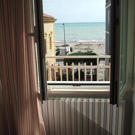 B&B Zi Pasquale Porto Recanati Eksteriør bilde