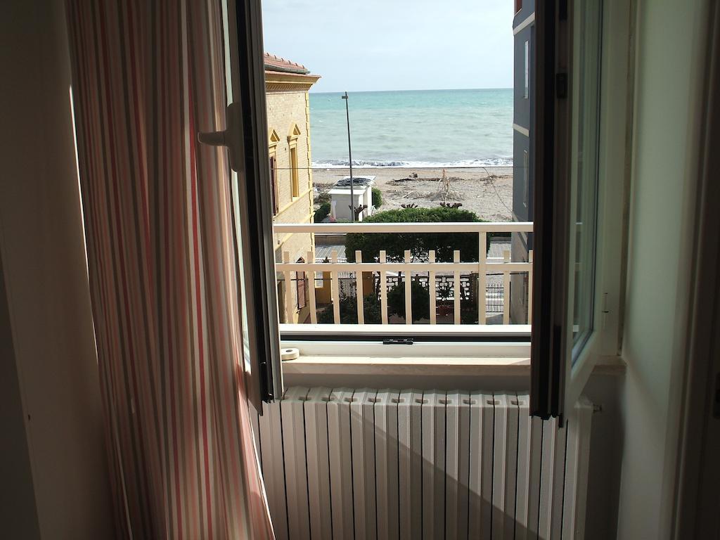 B&B Zi Pasquale Porto Recanati Eksteriør bilde